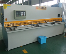 QC12K系列数控液压摆式剪板机